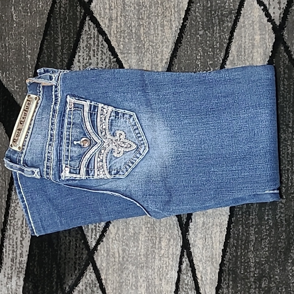 ROCK REVIVAL SHAYLEE RHINESTONES EASY-FIT SKINNY DENIM JEAN